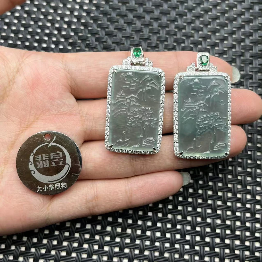 翡昱-N04-37349-69-天然A货翡翠吊坠s925银镶-多样性发其一-C