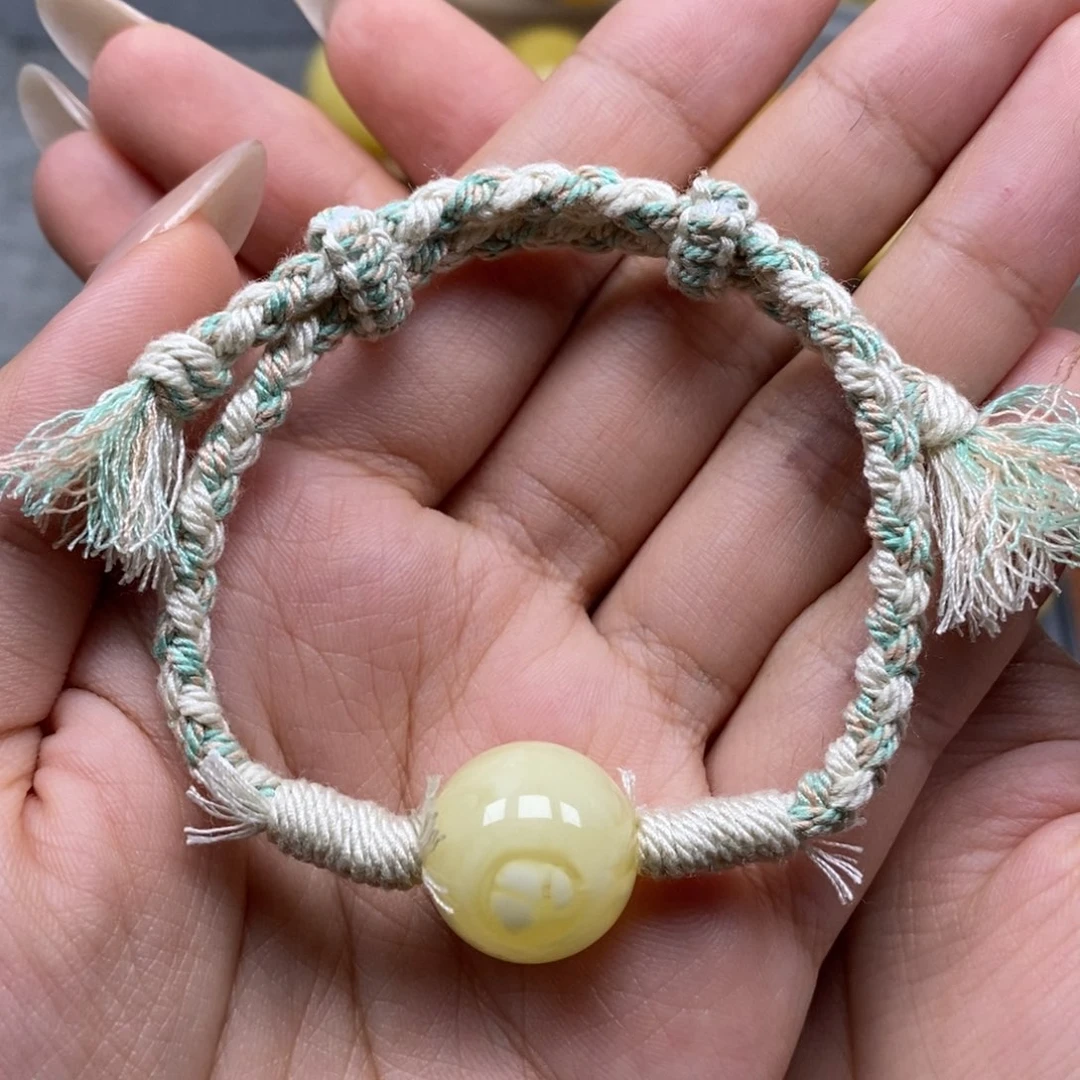 未镶嵌琥珀珠宝奇石