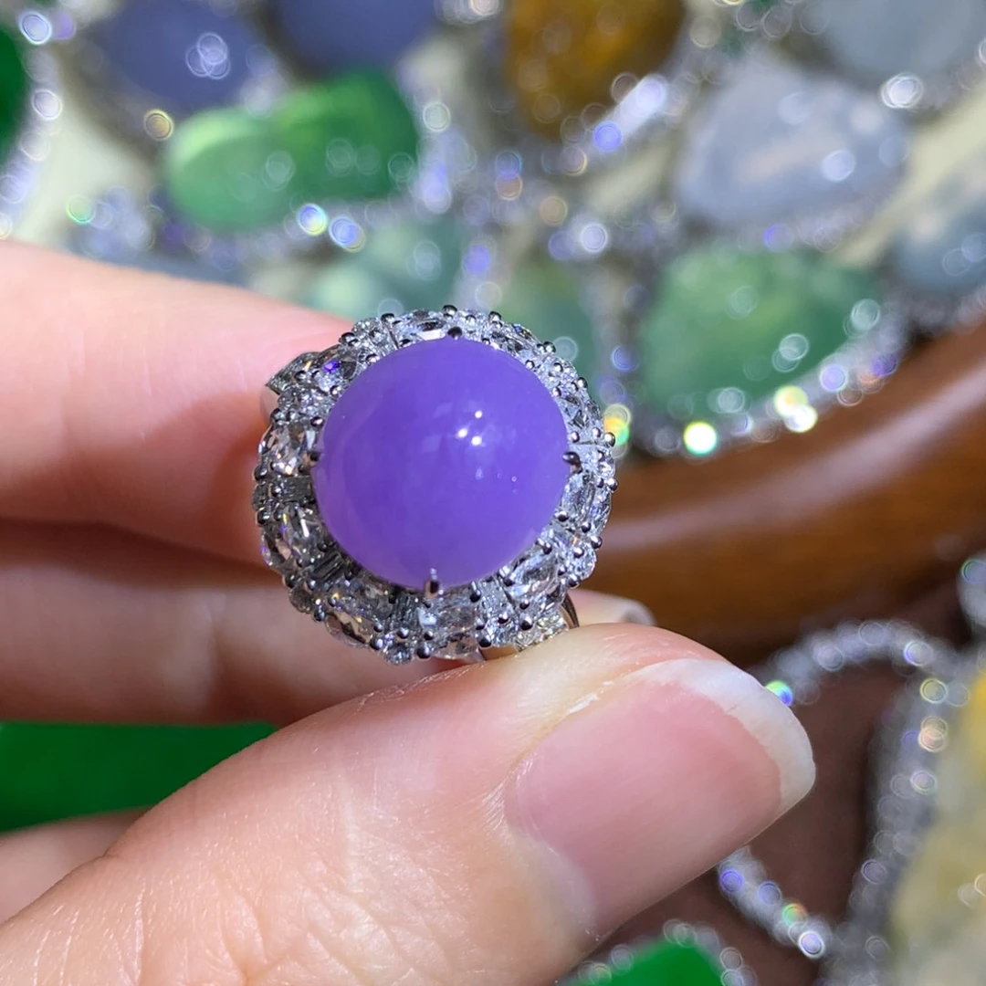 翡翠戒指18K金镶嵌戒指