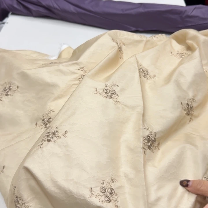 无纺布3米羽绒服面料