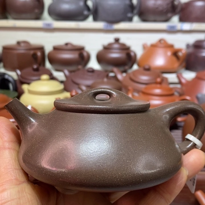 茶壶紫砂精工制作一把