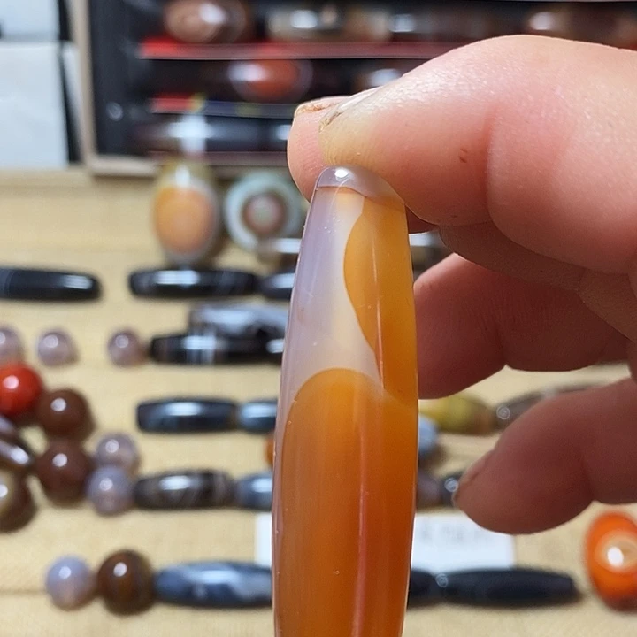 玛瑙/玉髓合金颈饰