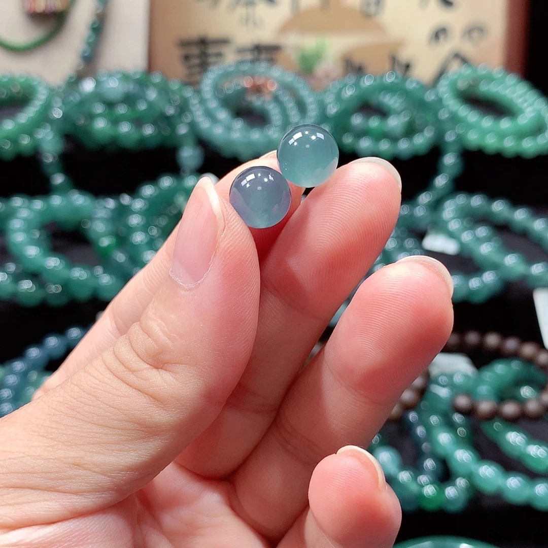 用***1翡翠未镶嵌手链卡10