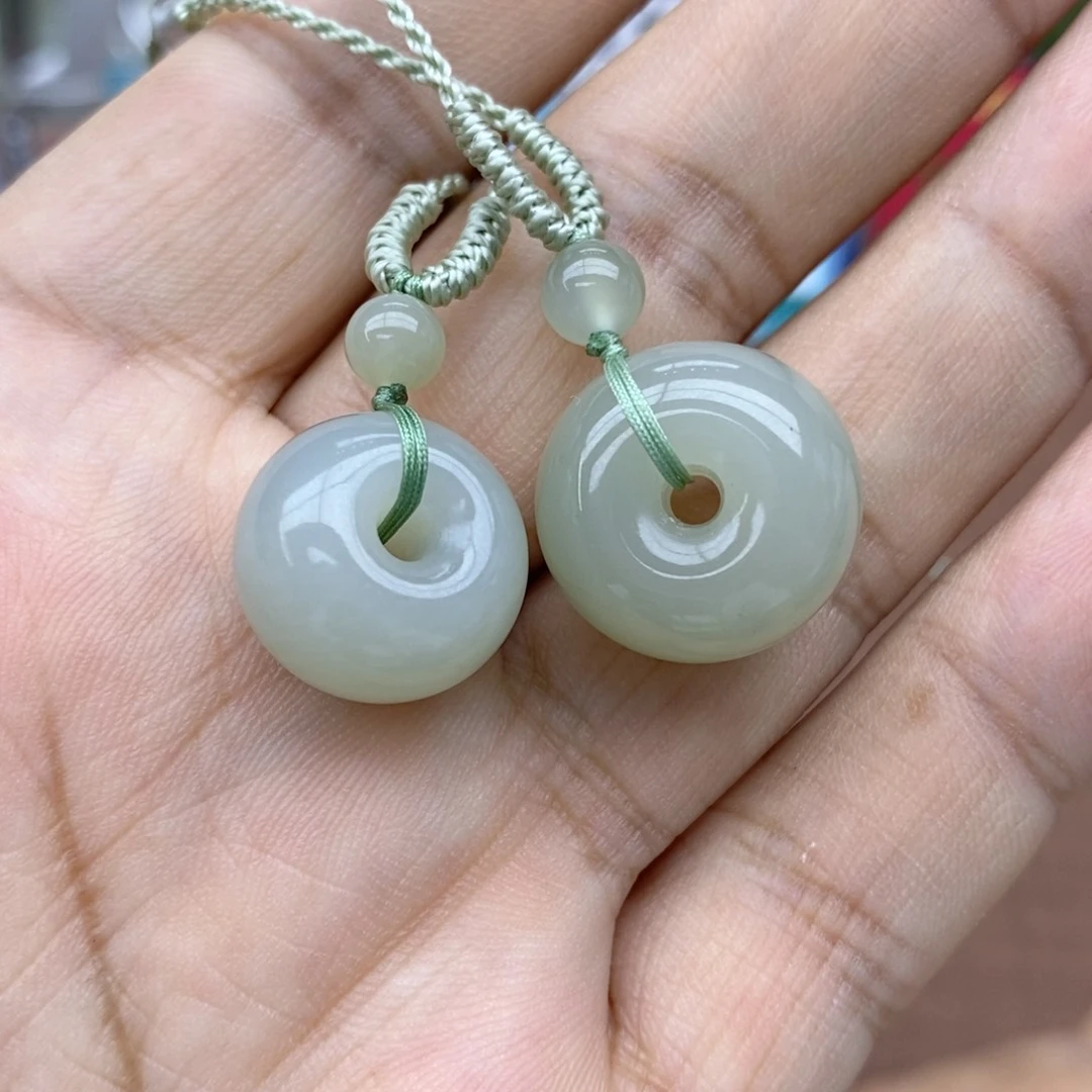 吊坠(不含链)未镶嵌和田玉拍一发一