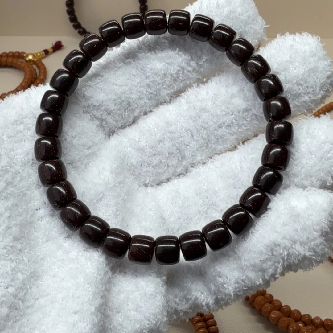 邓***弢手串橄榄核野蒂直射精工