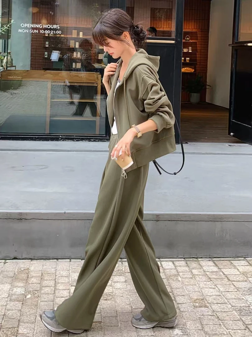 绿色连帽开衫卫衣套装女春秋洋气炸街减龄运动风休闲阔腿裤两件套