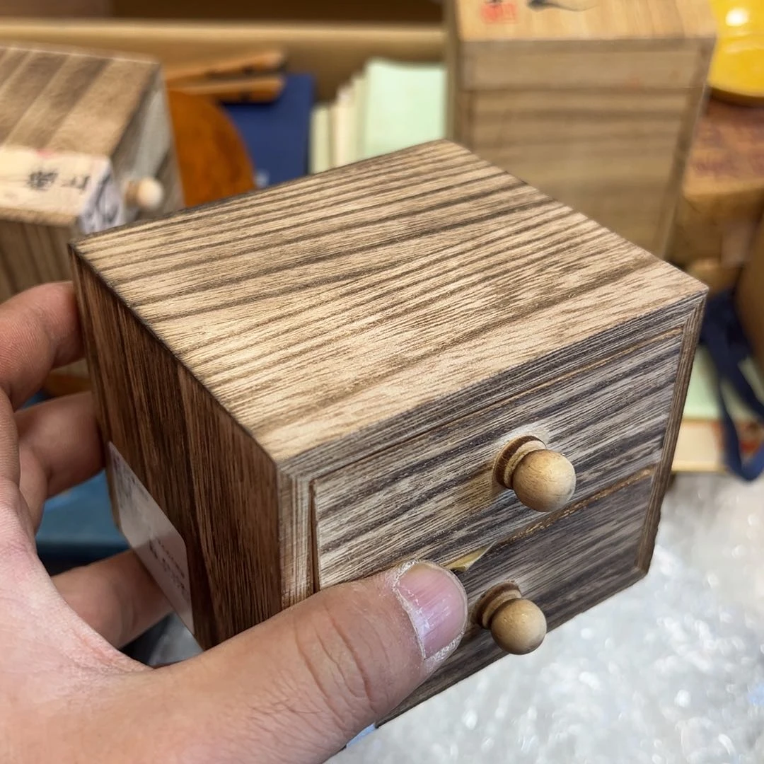 木董*长中古商品，谨慎参拍。