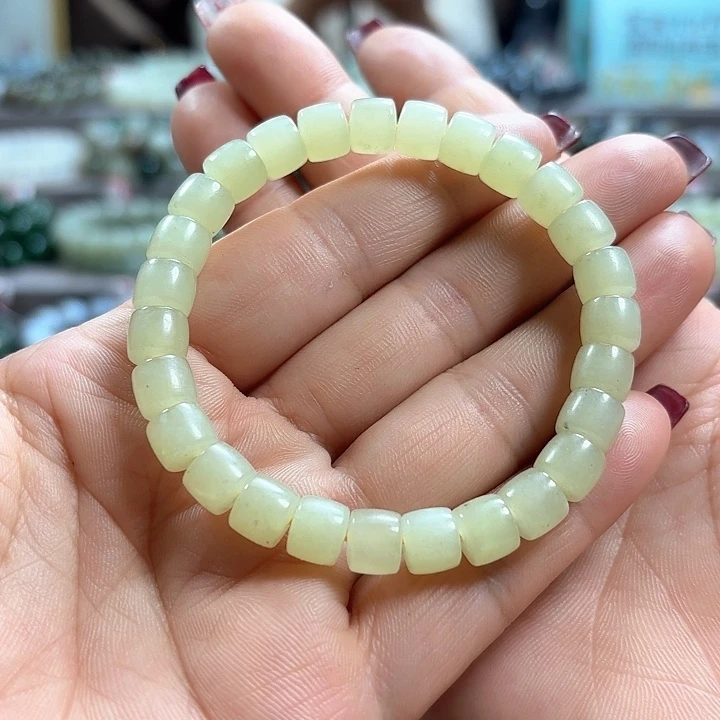 和田玉手链未镶嵌新疆若羌黄口料直切卡8