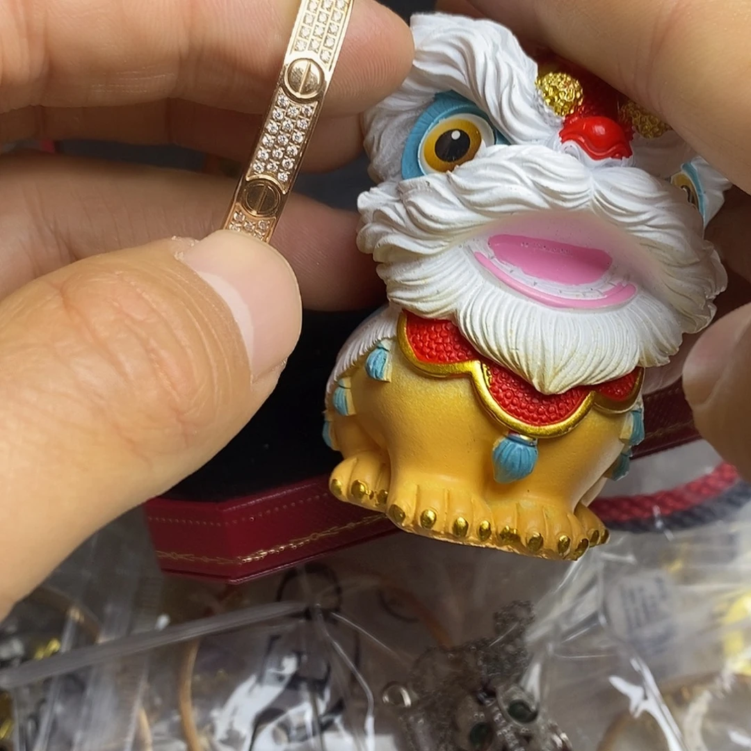 梁***芬陶健健康康平平安安健健康康