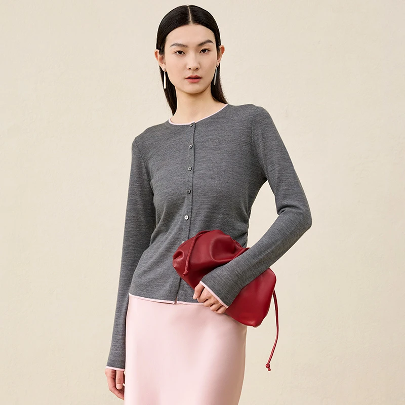 寺山文也 初鸢/假两件拼色圆领打褶收腰短款羊毛针织开衫春女