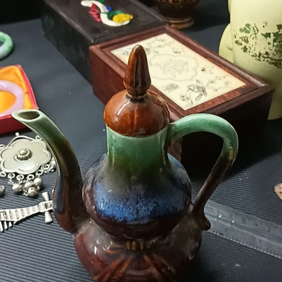 荷***灵陶瓷陶瓷酒壶孤品，。？