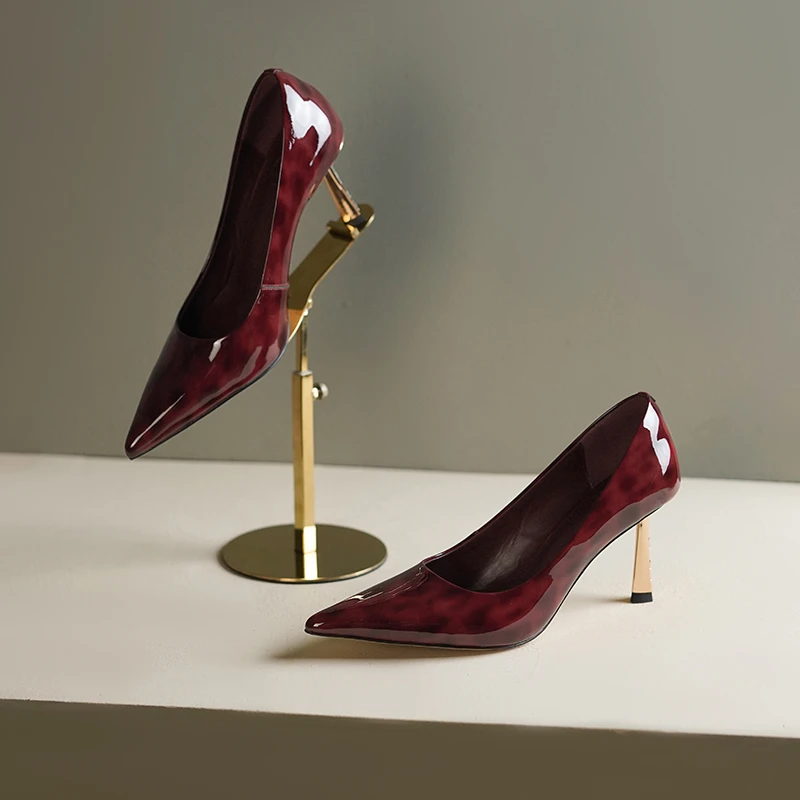 （跟高7.5cm）绝美红色高跟鞋2025春秋新款细跟水钻跟气质尖头单鞋