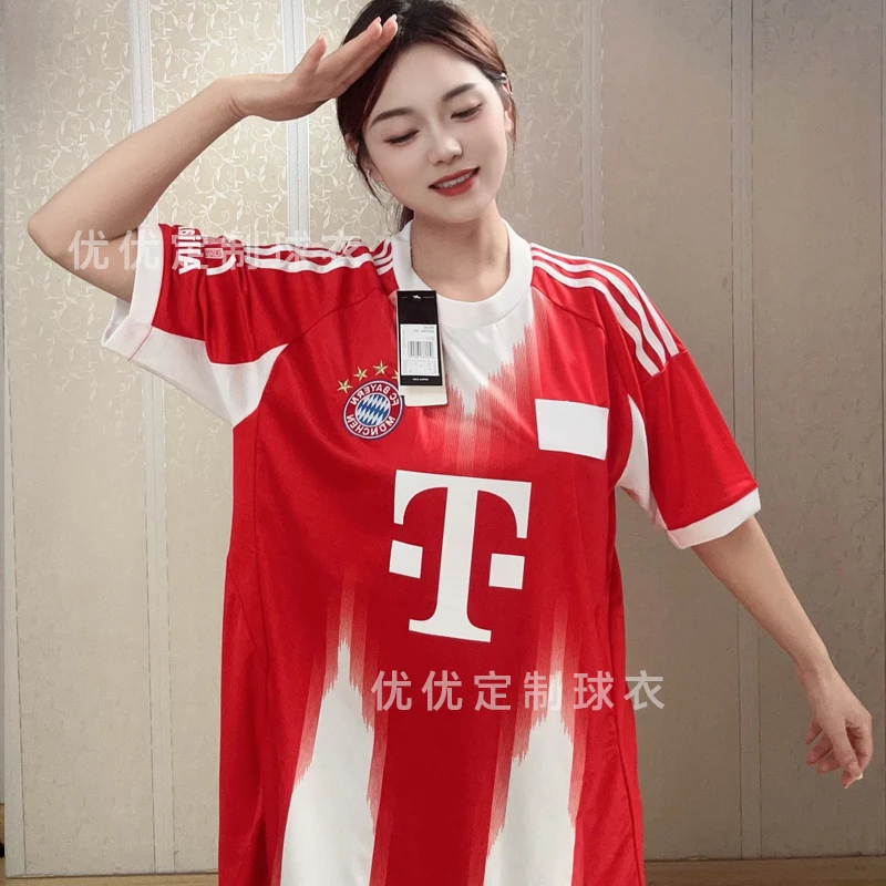超A级25-26拜仁主场球衣慕尼黑球员版球迷穆勒穆西亚拉凯恩戴维斯