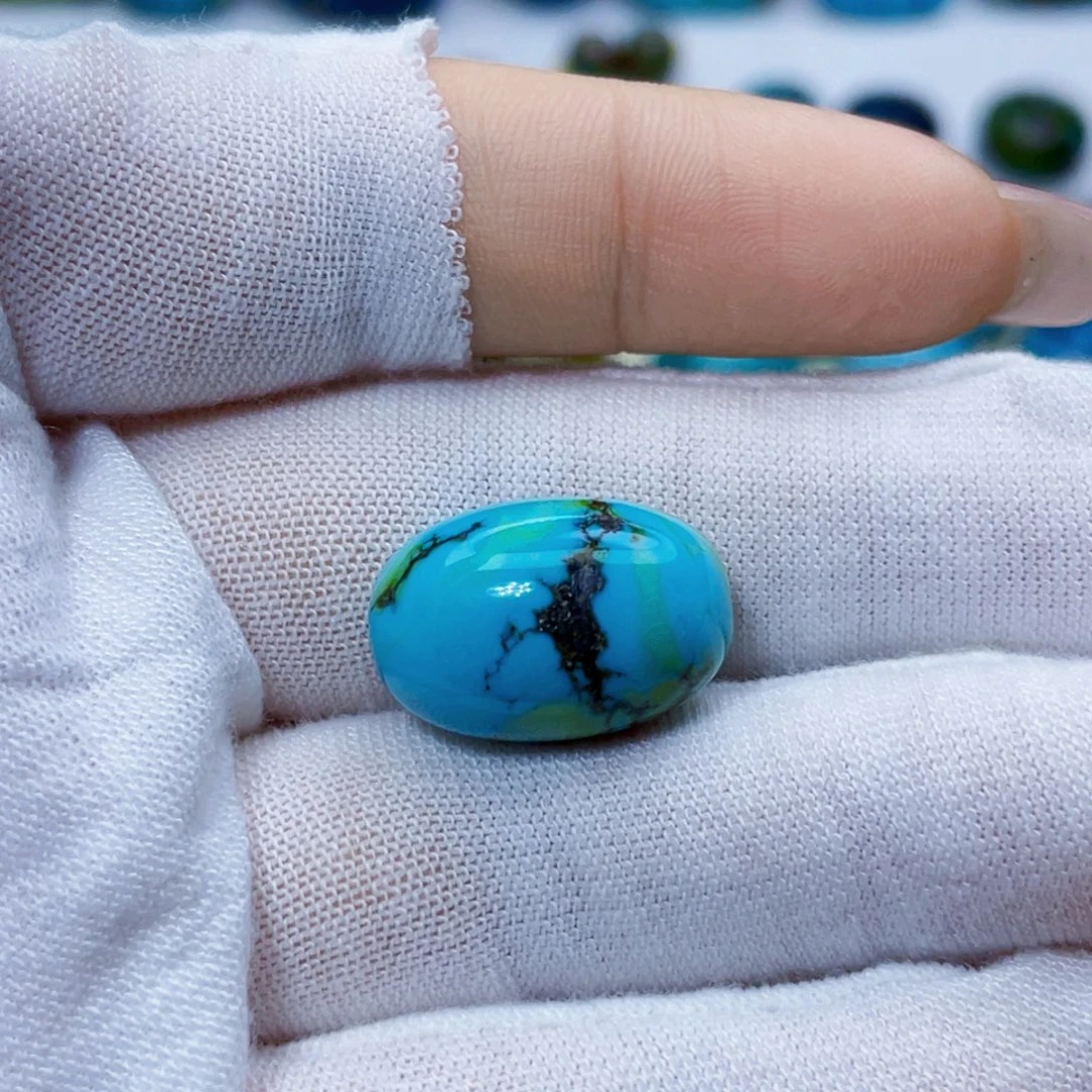 绿松石未镶嵌饰品