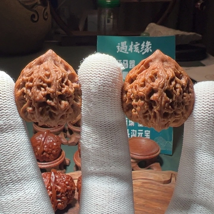 文玩核桃吊坠野生