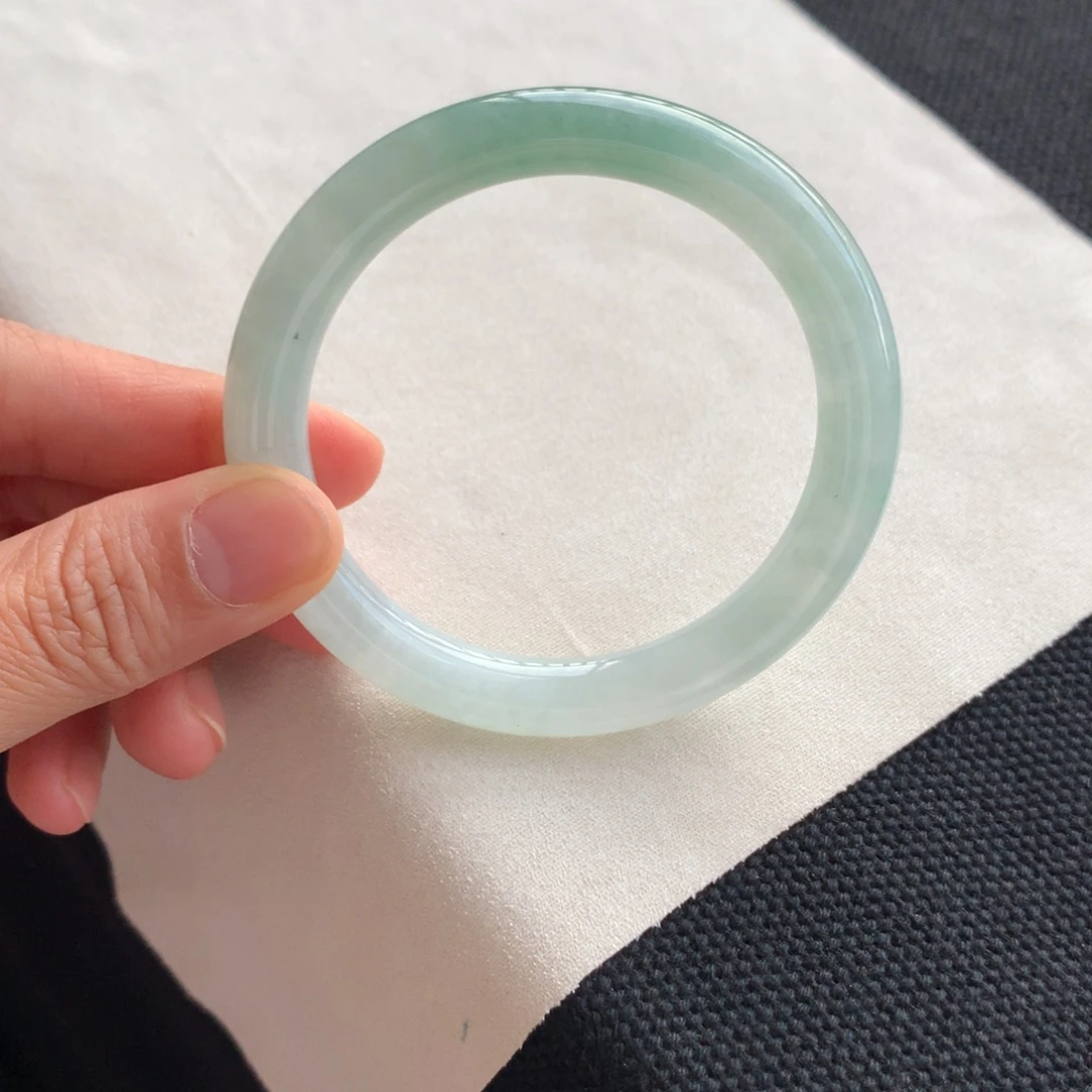 翡翠未镶嵌手镯11号54