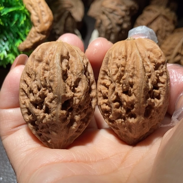 把件文玩核桃东北楸子小雪11