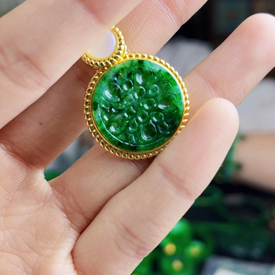 颈饰银S925镶嵌翡翠多样性