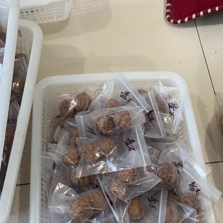 吊坠文玩核桃磐石微瑕