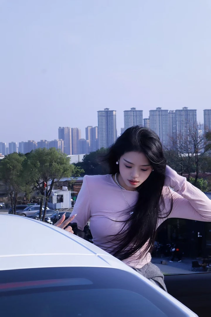 2025新款真皮女包b01