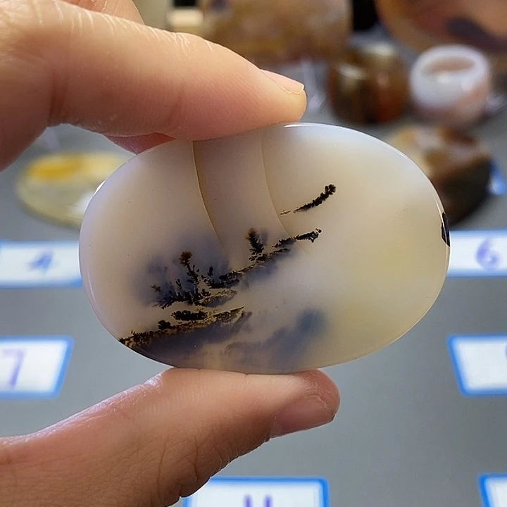 玛瑙/玉髓未镶嵌珠宝半成品