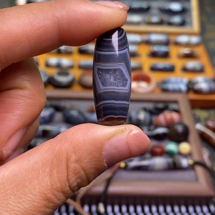 未镶嵌玛瑙/玉髓珠宝半成品