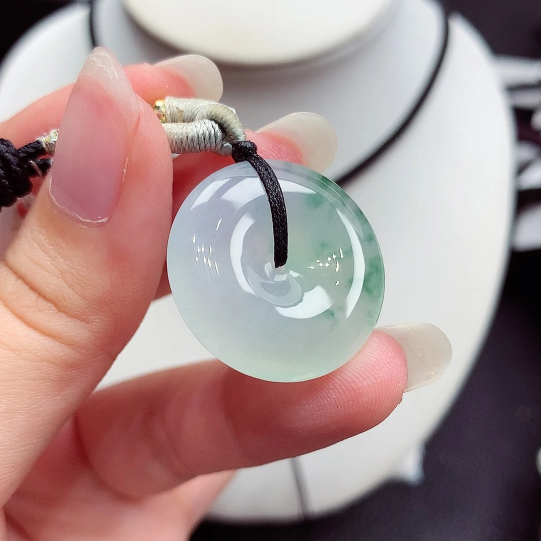 翡翠未镶嵌颈饰翡翠38，24.1/5.8