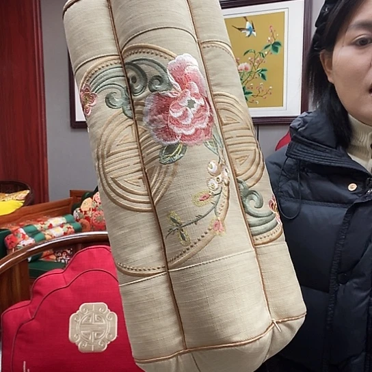 福利现货 麻布米白牡丹 扶手枕