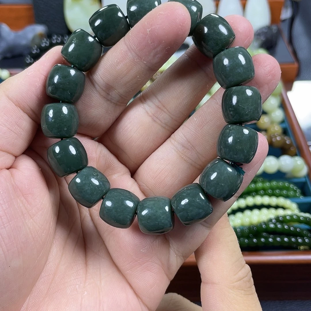 手链未镶嵌和田玉