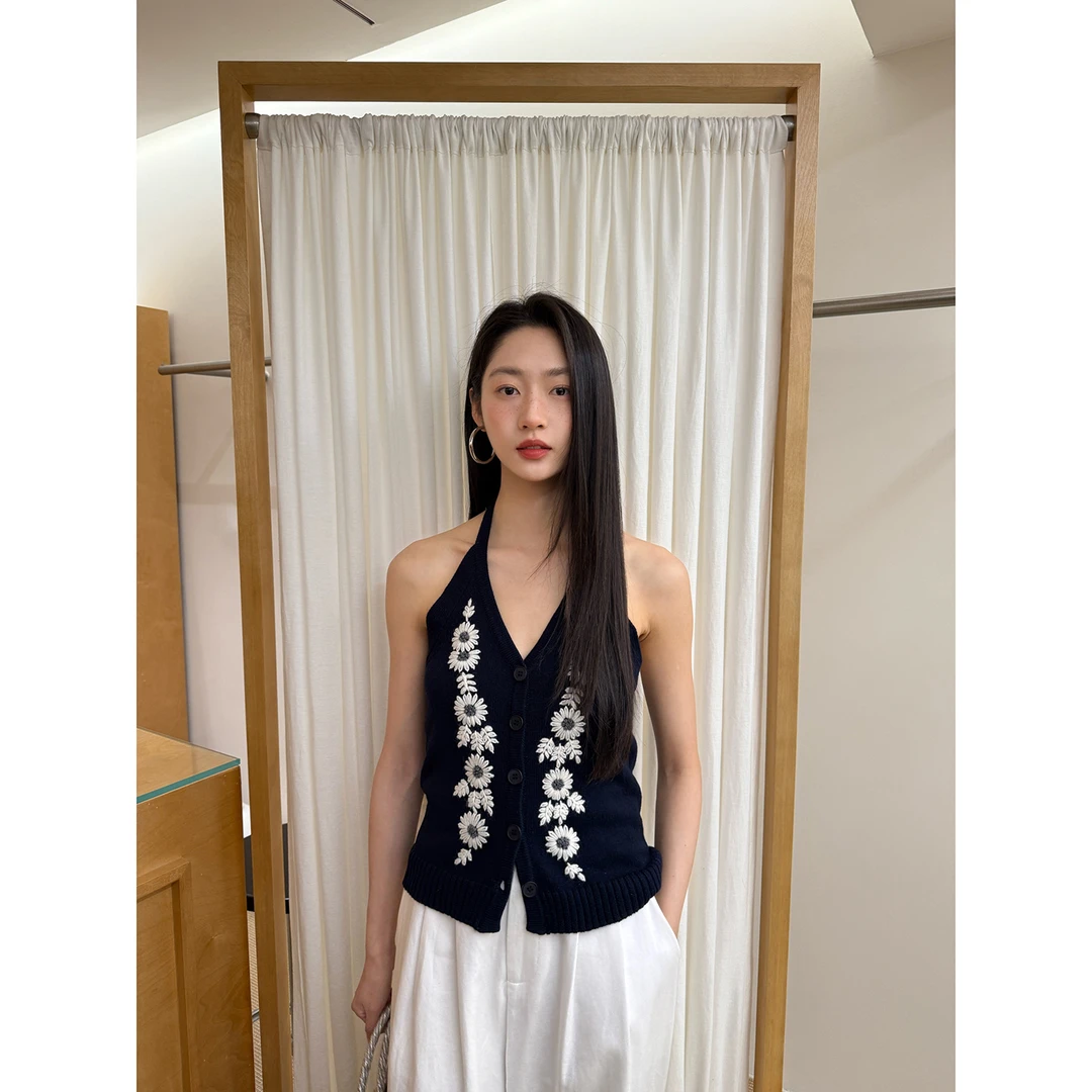 NEWOPEN十三行2025夏辣妹性感露背单排扣提花挂脖针织开衫女S5707