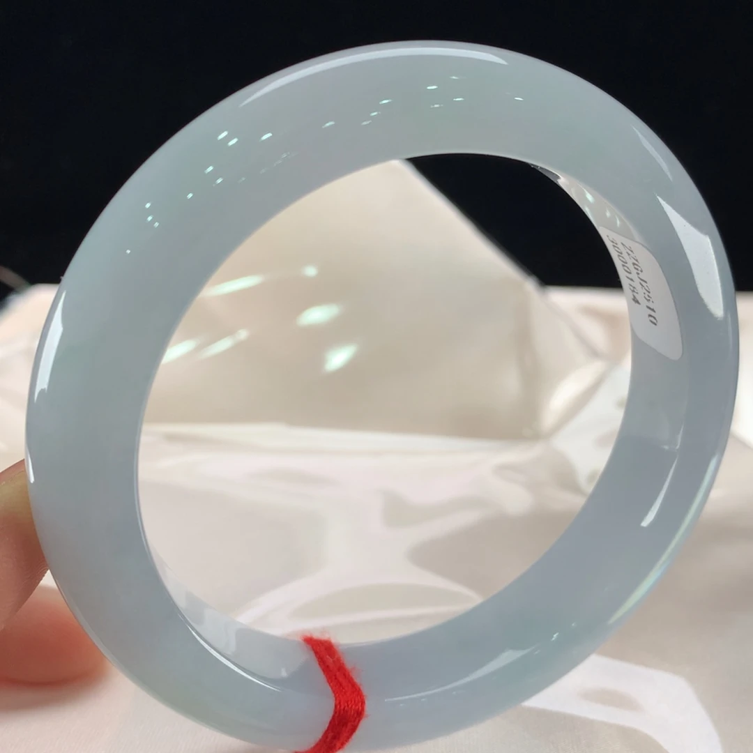 翡翠未镶嵌手镯0184