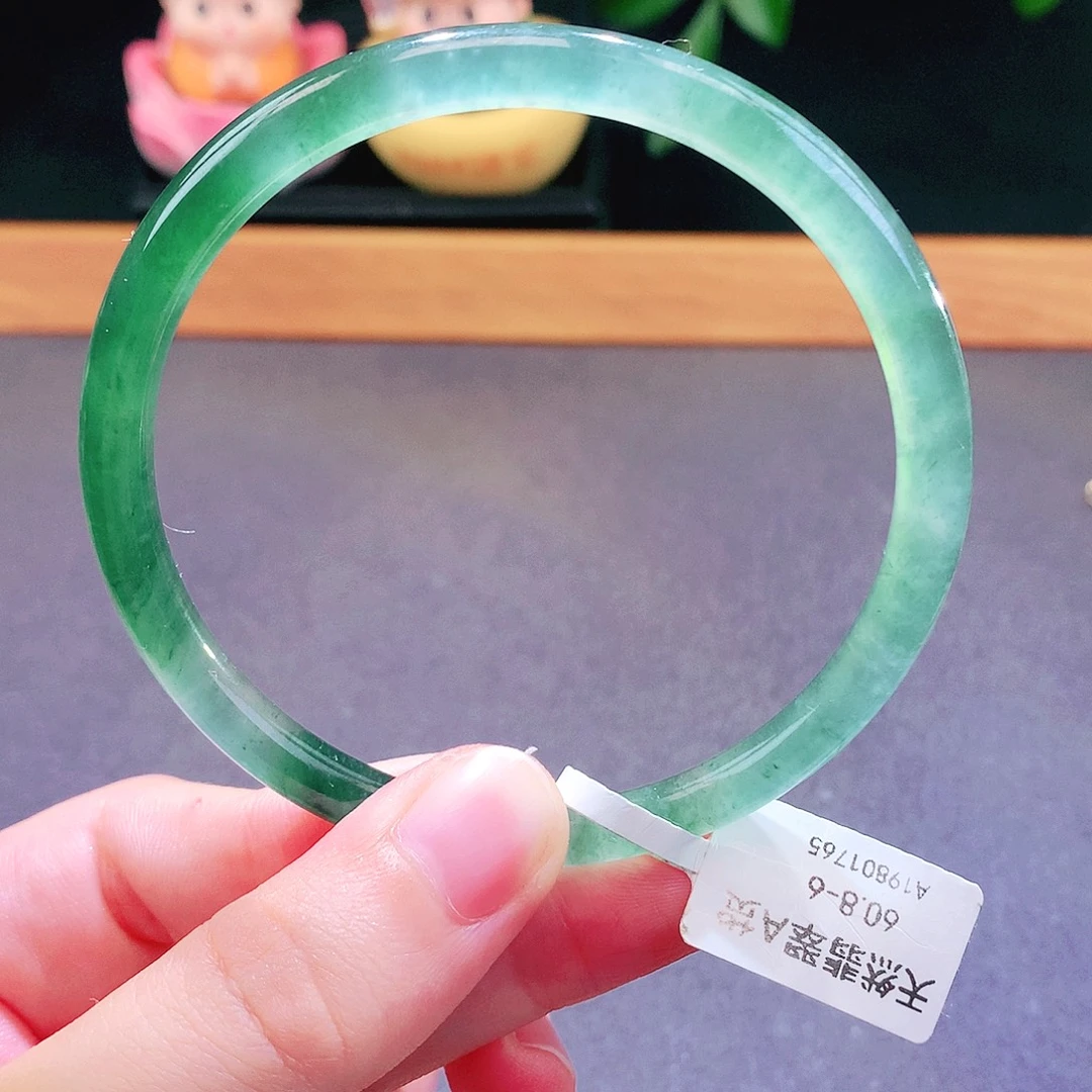 翡翠未镶嵌手镯天然翡翠