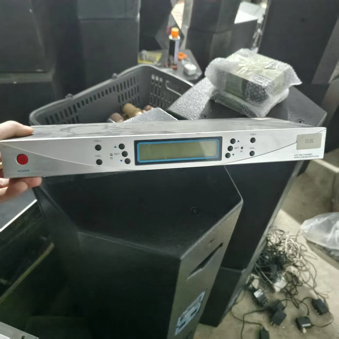 无线话筒 一套 接收机 两个话筒 不包邮