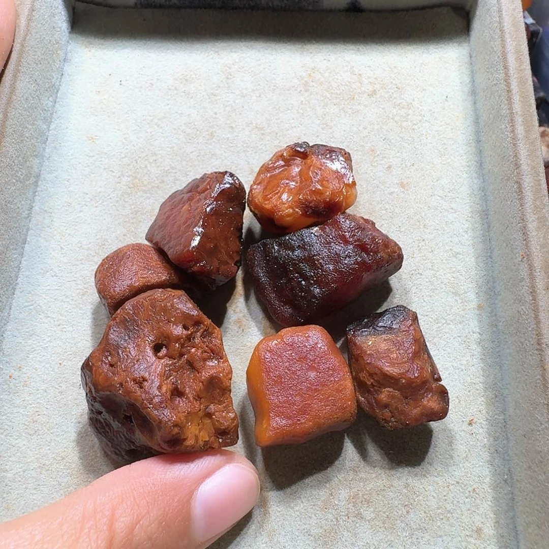 定制琥珀未镶嵌焱**T定制