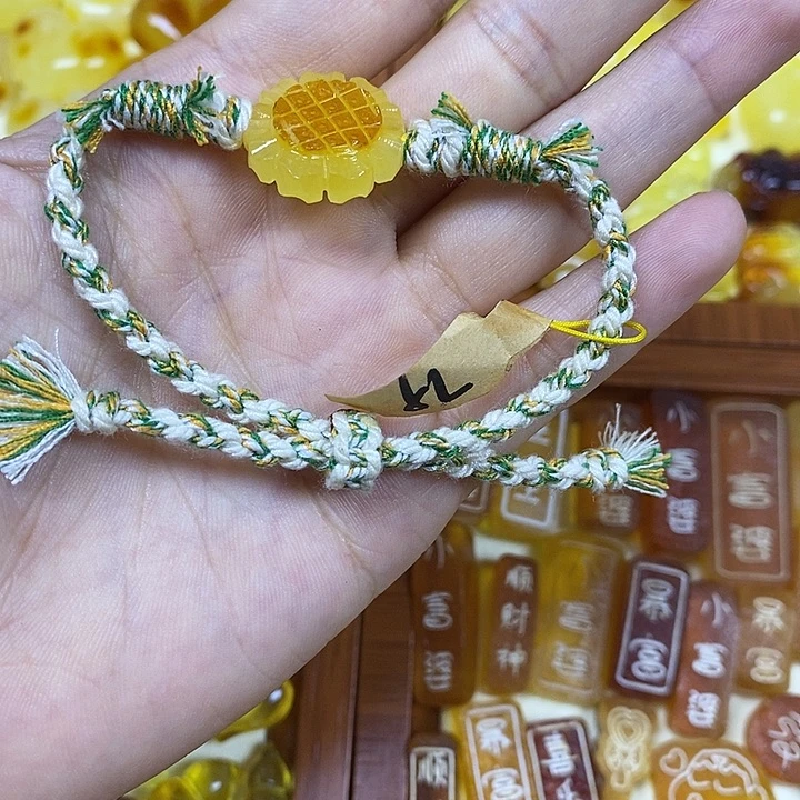 吊坠橄榄核福利向日葵手串
