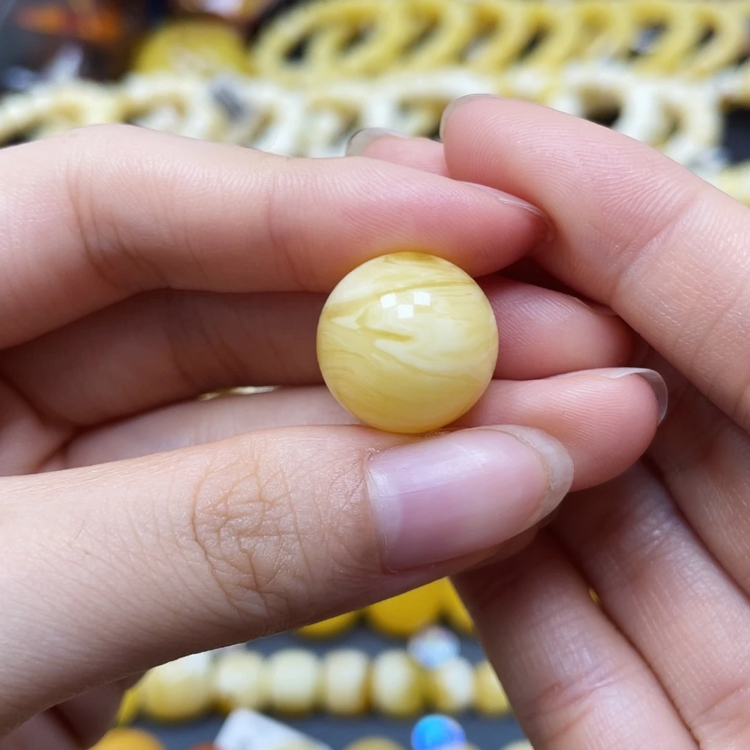 豆****未镶嵌蜜蜡裸石圆珠16.2mm