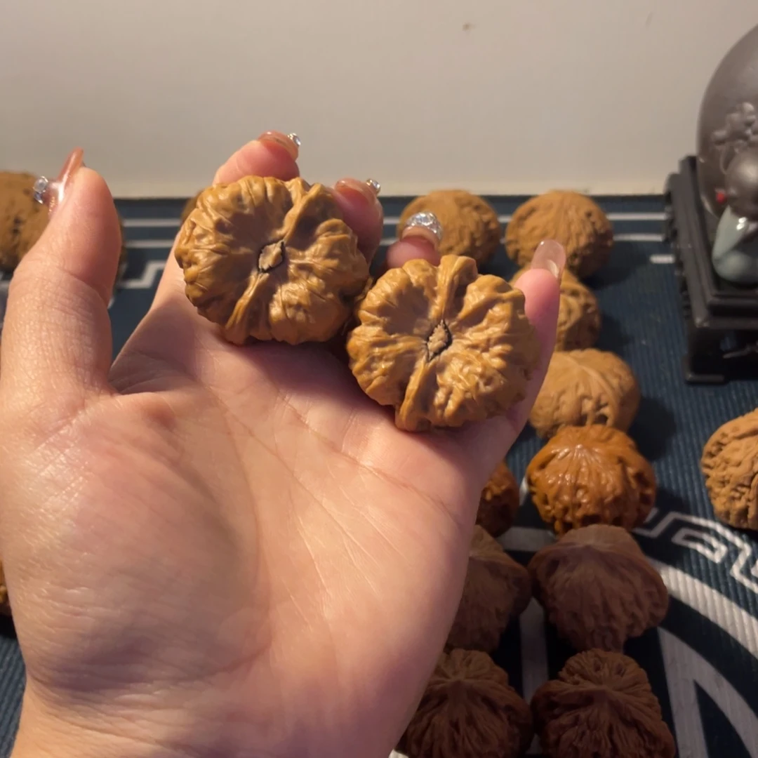 文玩核桃吊坠云**轻蛤蟆头39