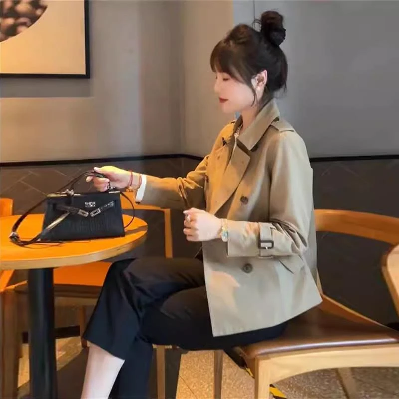 欧货时尚洋气风衣短外套女早秋季新款高级感小个子休闲百搭上衣服