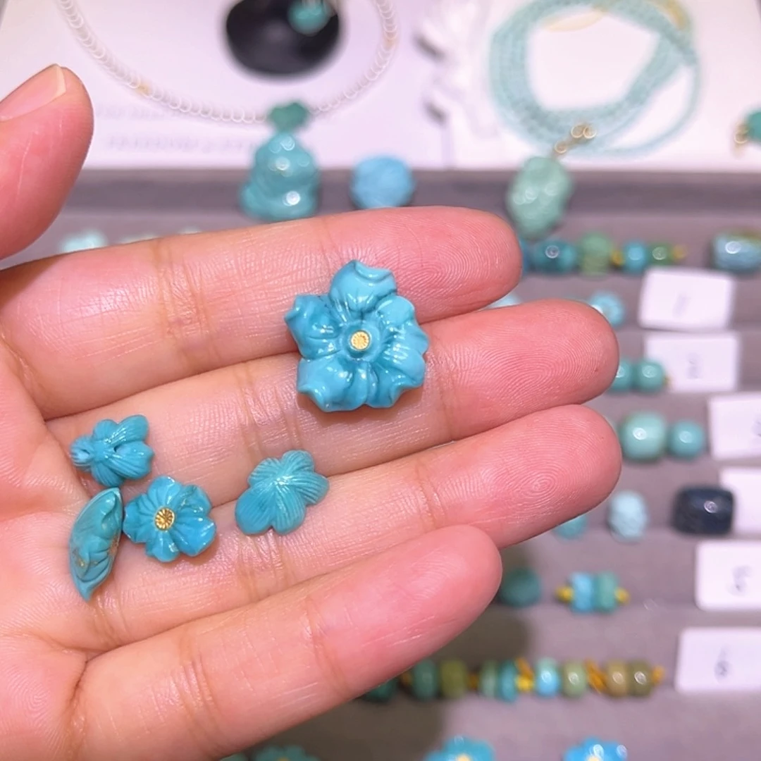 乐***活绿松石未镶嵌珠宝半成品