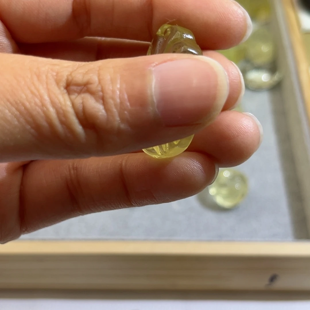 紫晶颈饰未镶嵌懵*叽黄水莲花65