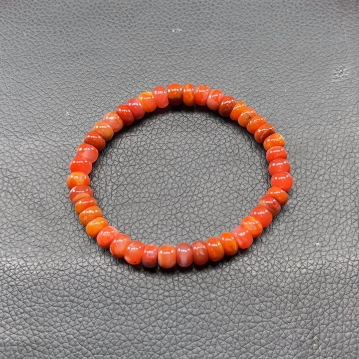 南红玛瑙手串未镶嵌