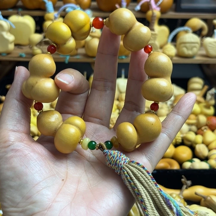 金蟾手持不退换111