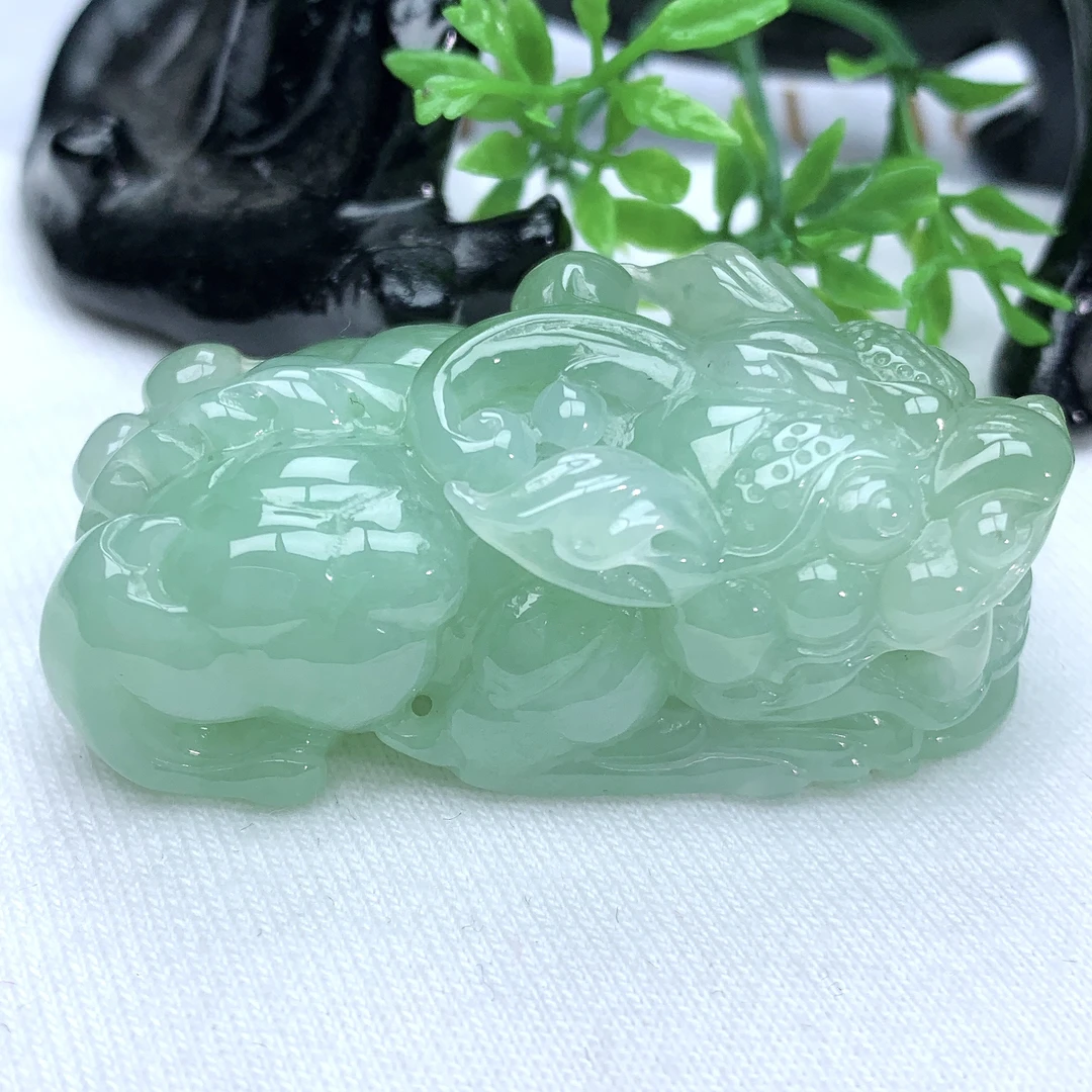 天然缅甸翡翠A货冰润满绿貔貅吊坠挂件49.8−26.8−19mm