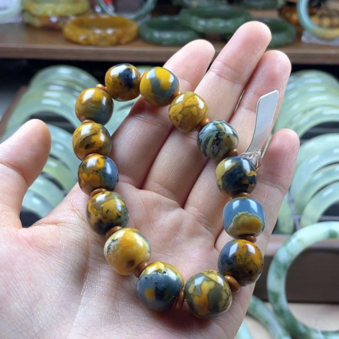 蛇纹石玉未镶嵌手镯妖****巴