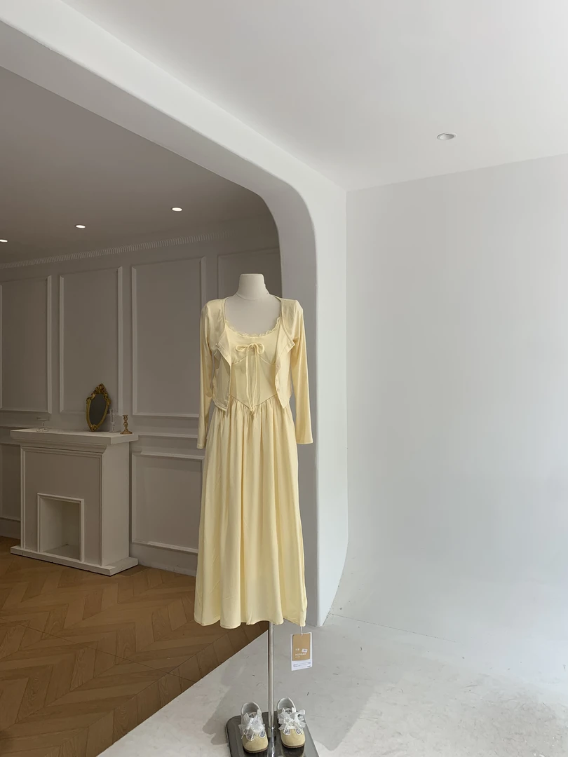 吊带蝴蝶结蕾丝吊带裙【萍萍批发店88037】