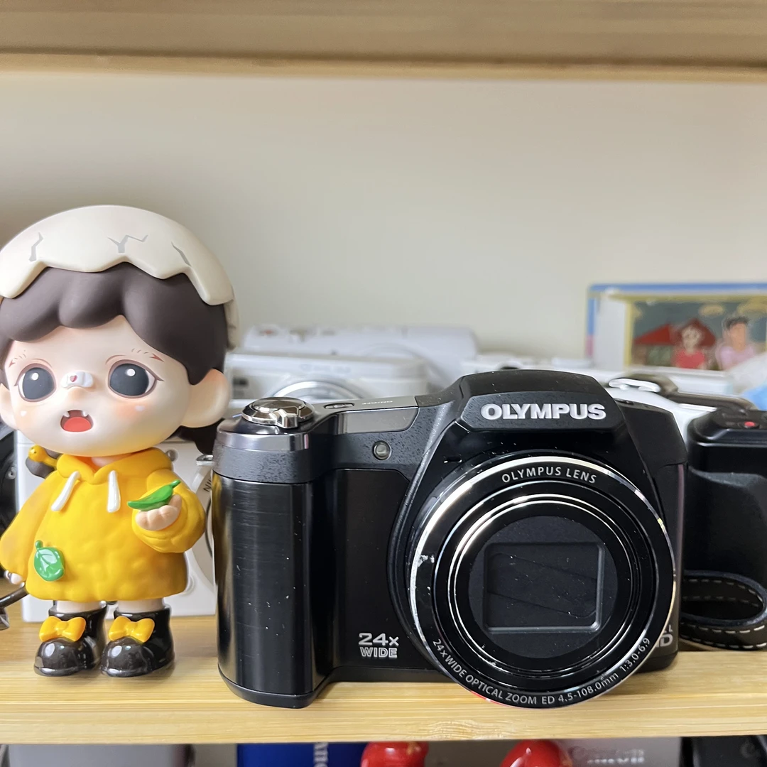 9新  奥林巴斯sz16 24倍长焦 带盒 成色如图配件齐