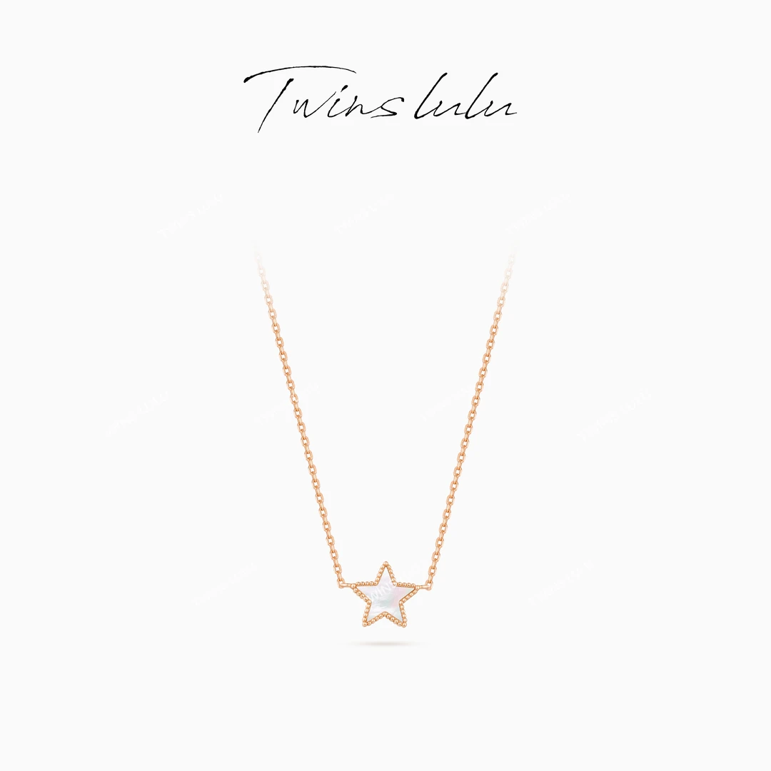 TWINS LULU 出游季 小众首饰氛围感五角星项链女款TSJ10124