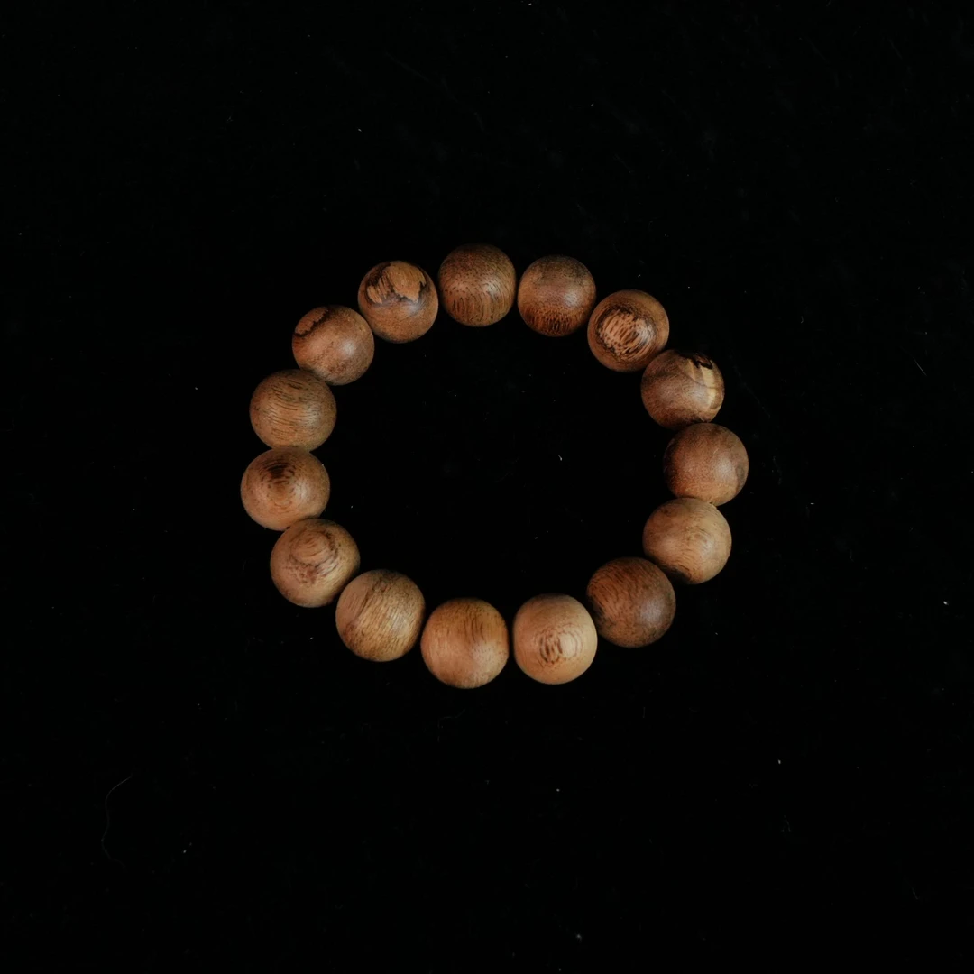 A4965 老挝沉香金丝结蜜甜味大手串 1.5cm 12.11g