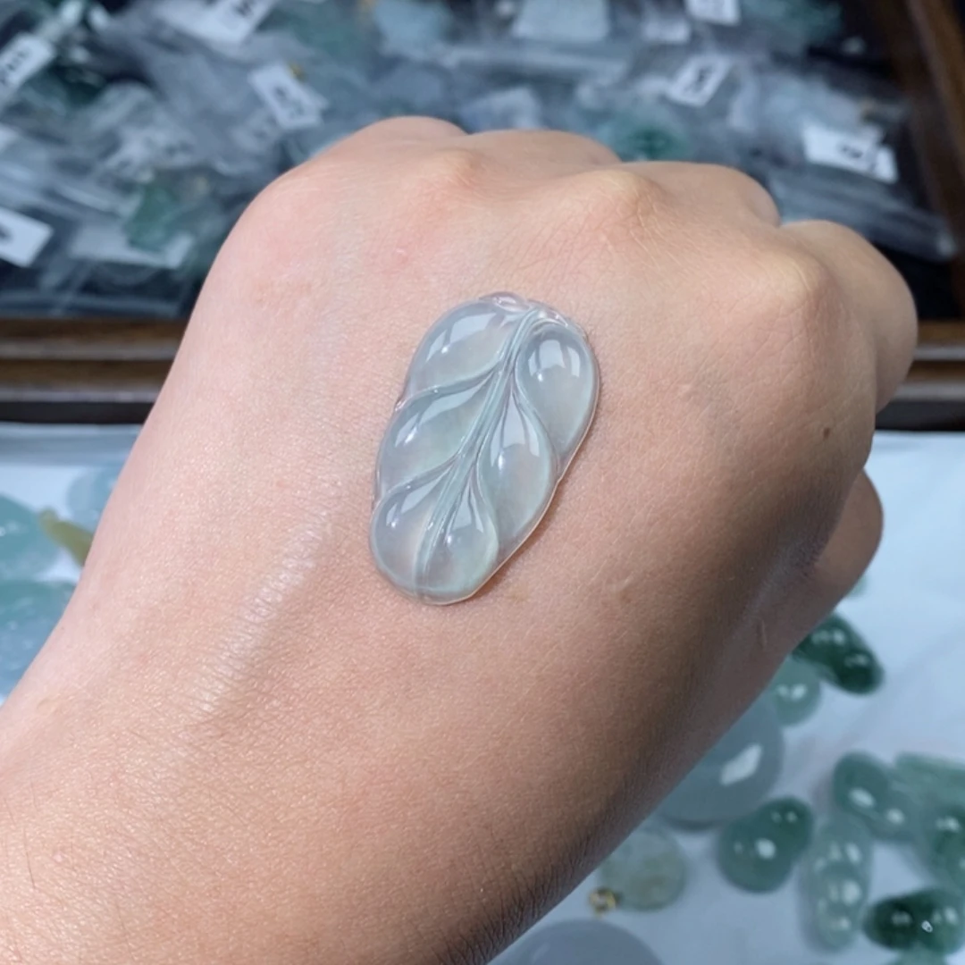颈饰未镶嵌翡翠天然缅甸翡翠A货