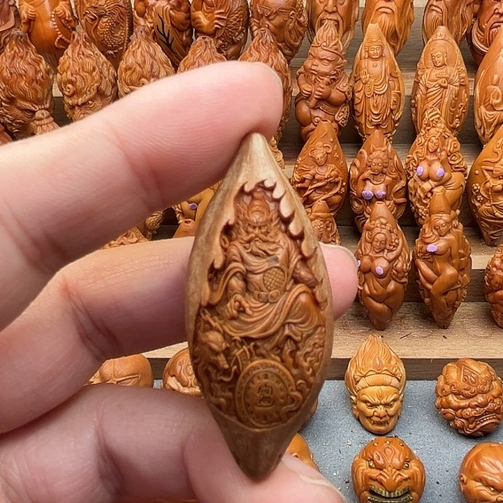 橄榄核吊坠22钟馗